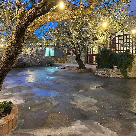 Apartment Mare Di Fiori Calabria *