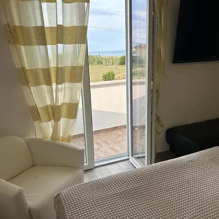 Apartment Mare Di Fiori Calabria